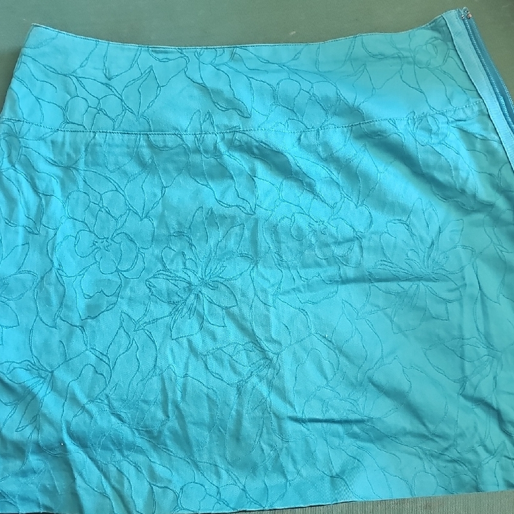 Lady Hagen Blue Floral Skort